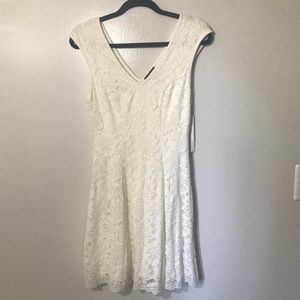 bloomingdale white dress